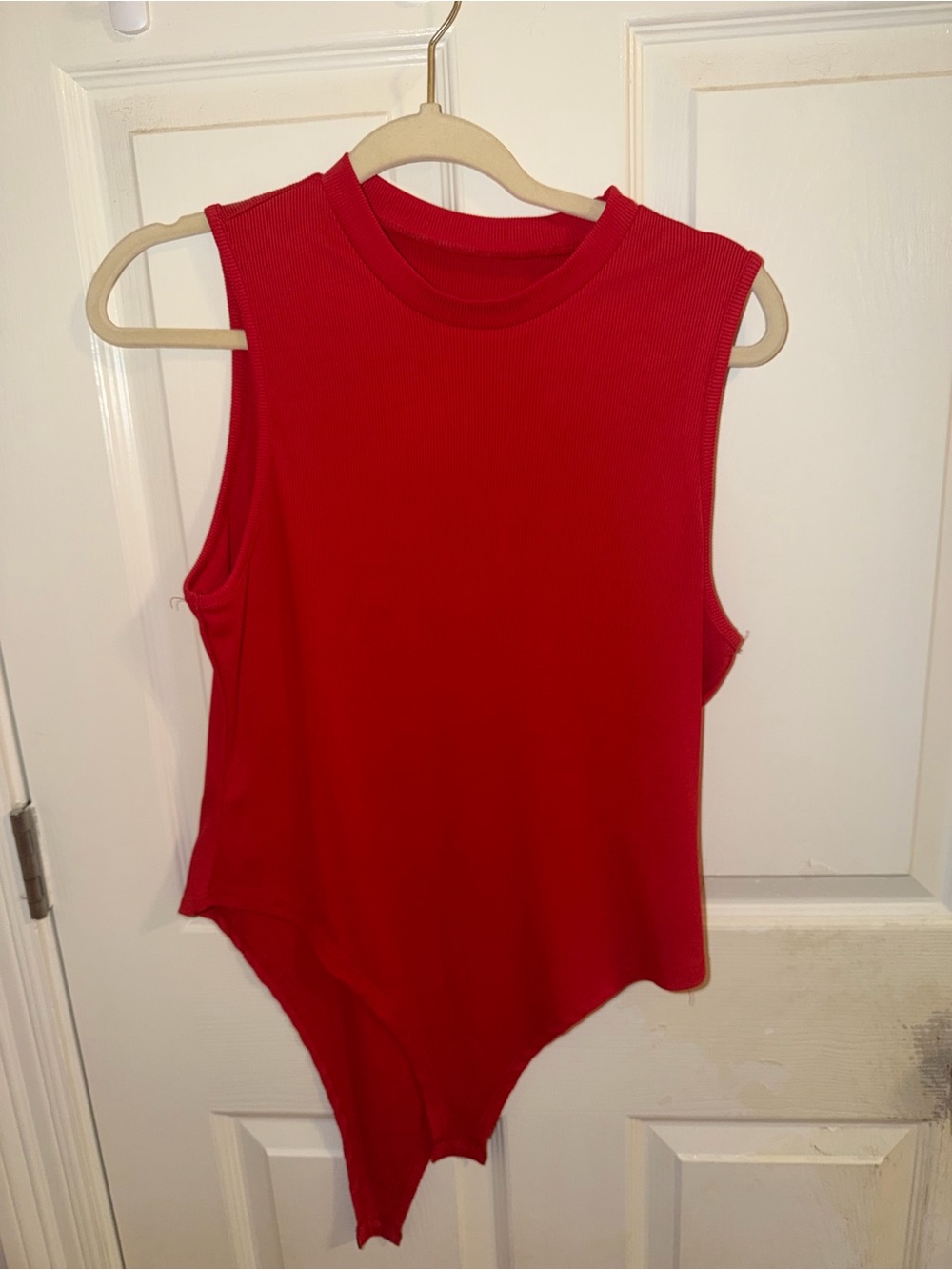 SHEIN Red Sleeveless Ribbed Bodysuit